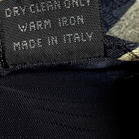 ERMENEGILDO Zegna Geometric Print Silk Tie - Picture 7 of 7